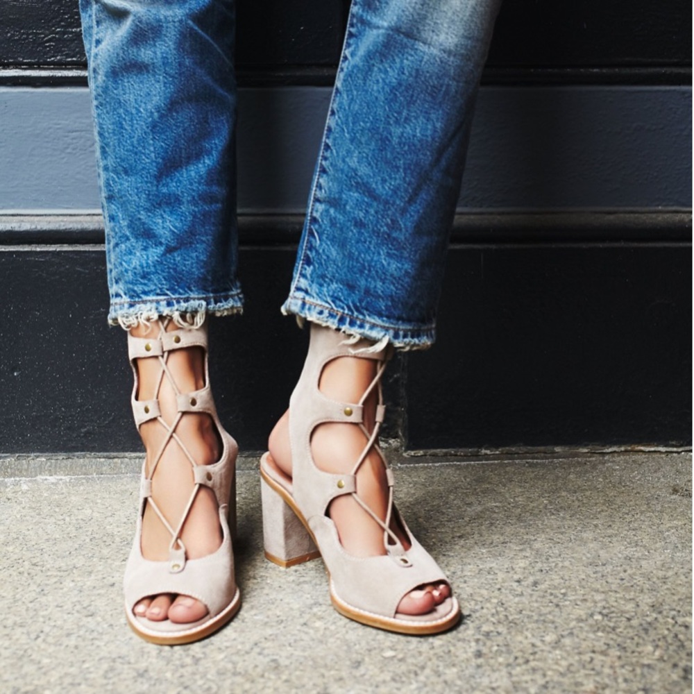 Jeffrey Campbell Lola Lace up taupe heel